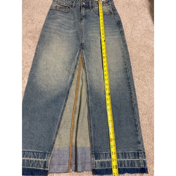 BDG Urban Outfitters Mandy Denim Maxi Skirt Sz Small Light Blue Raw Hem Front Sl - Picture 10 of 12